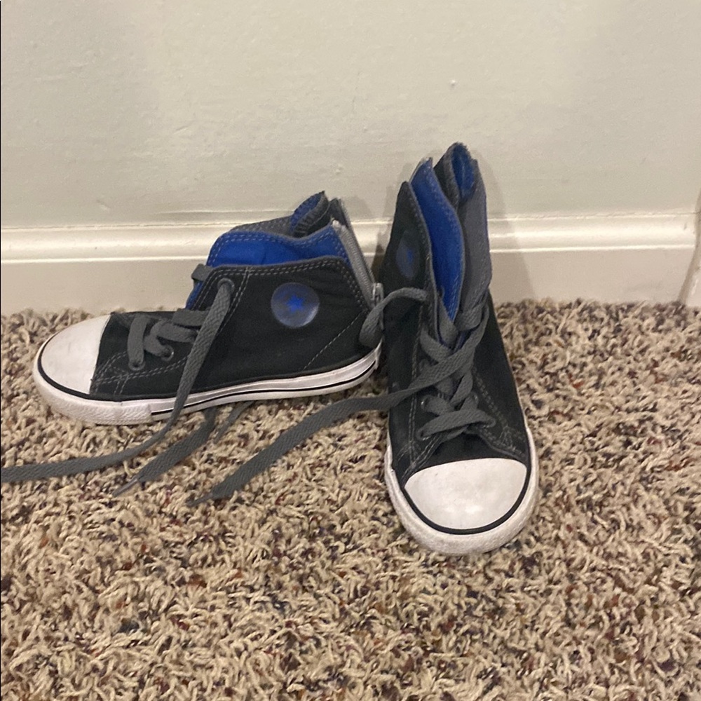 Converse Black and Blue Sneakers High-Top